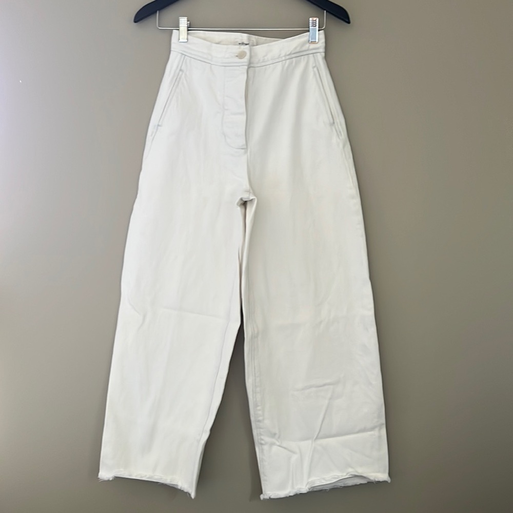 Aritzia Wide Leg Pants in Off-White/Cream